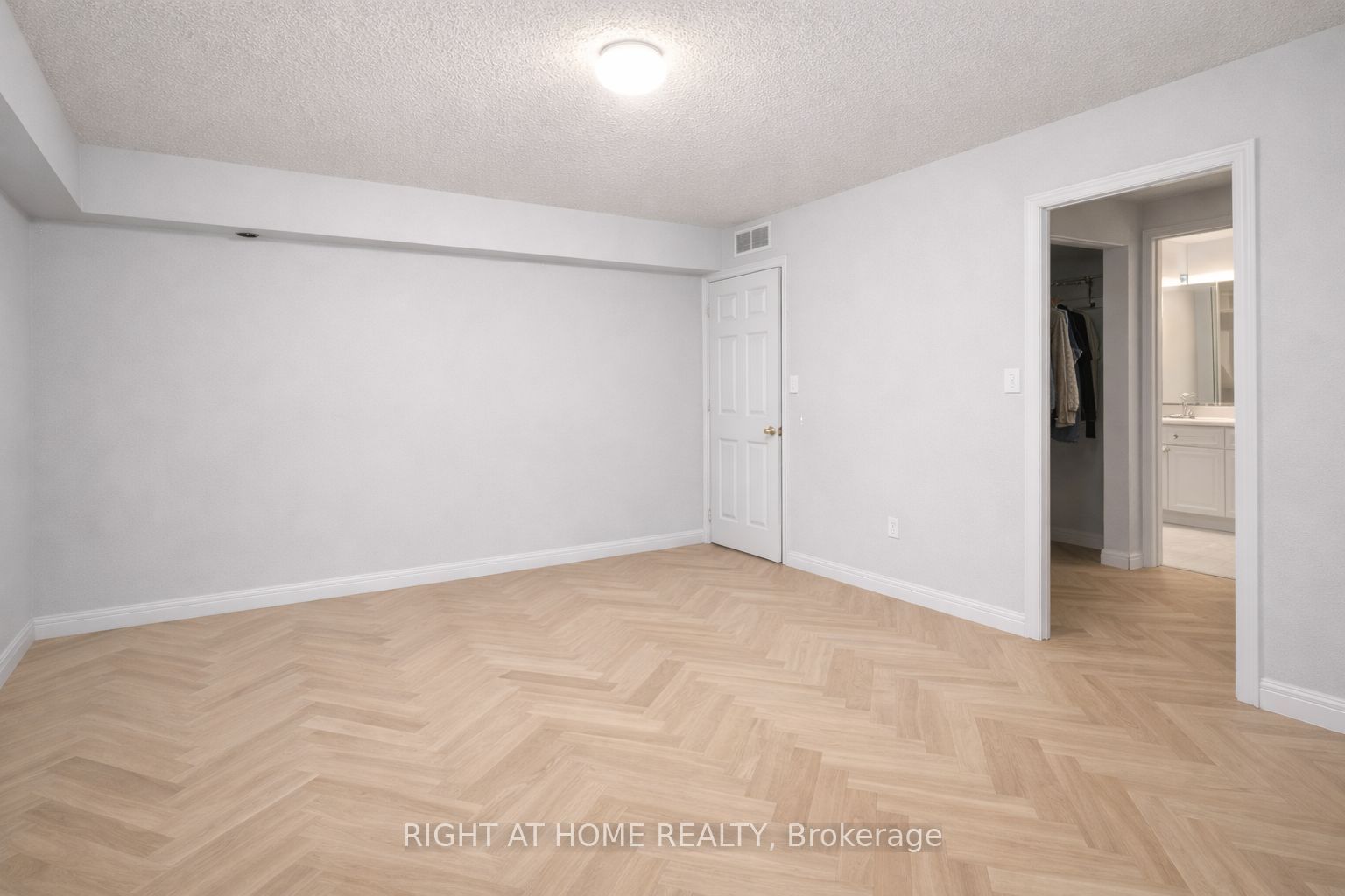 Additional image 5 of 507-75 Weldrick Road E, Richmond Hill, ON, L4C 0H9
