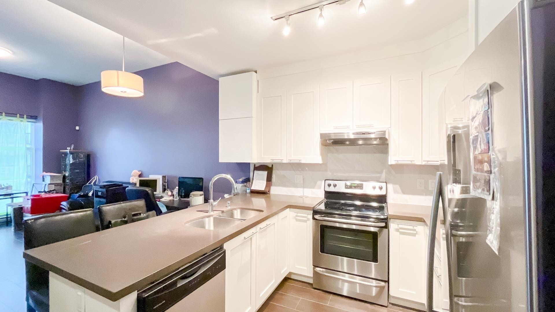 Additional image 6 of 405-827 Roderick Avenue, Coquitlam, BC, V3K 0E3