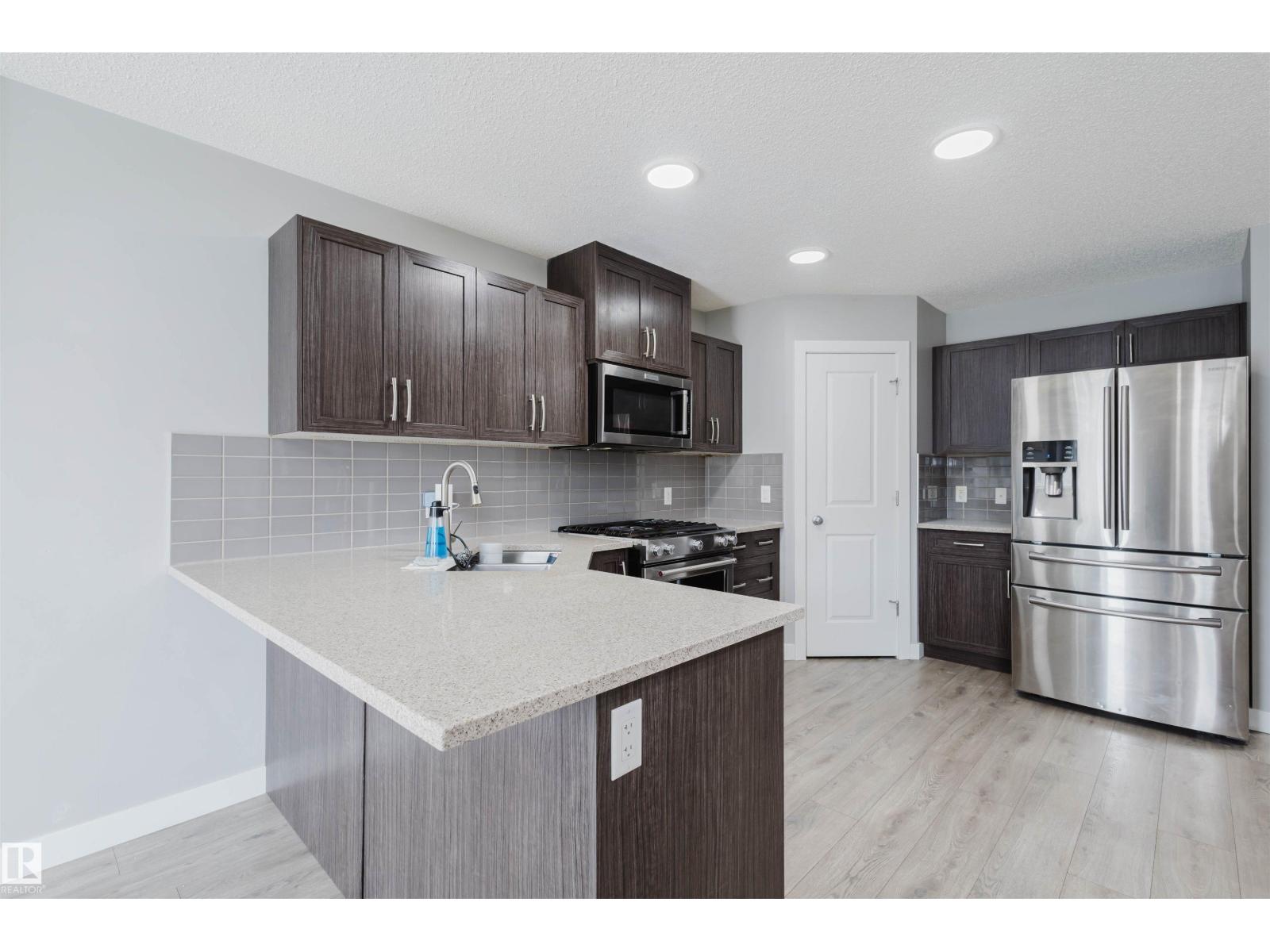 Additional image 5 of 1747 27 Street NW, Edmonton, AB, T6T2G5