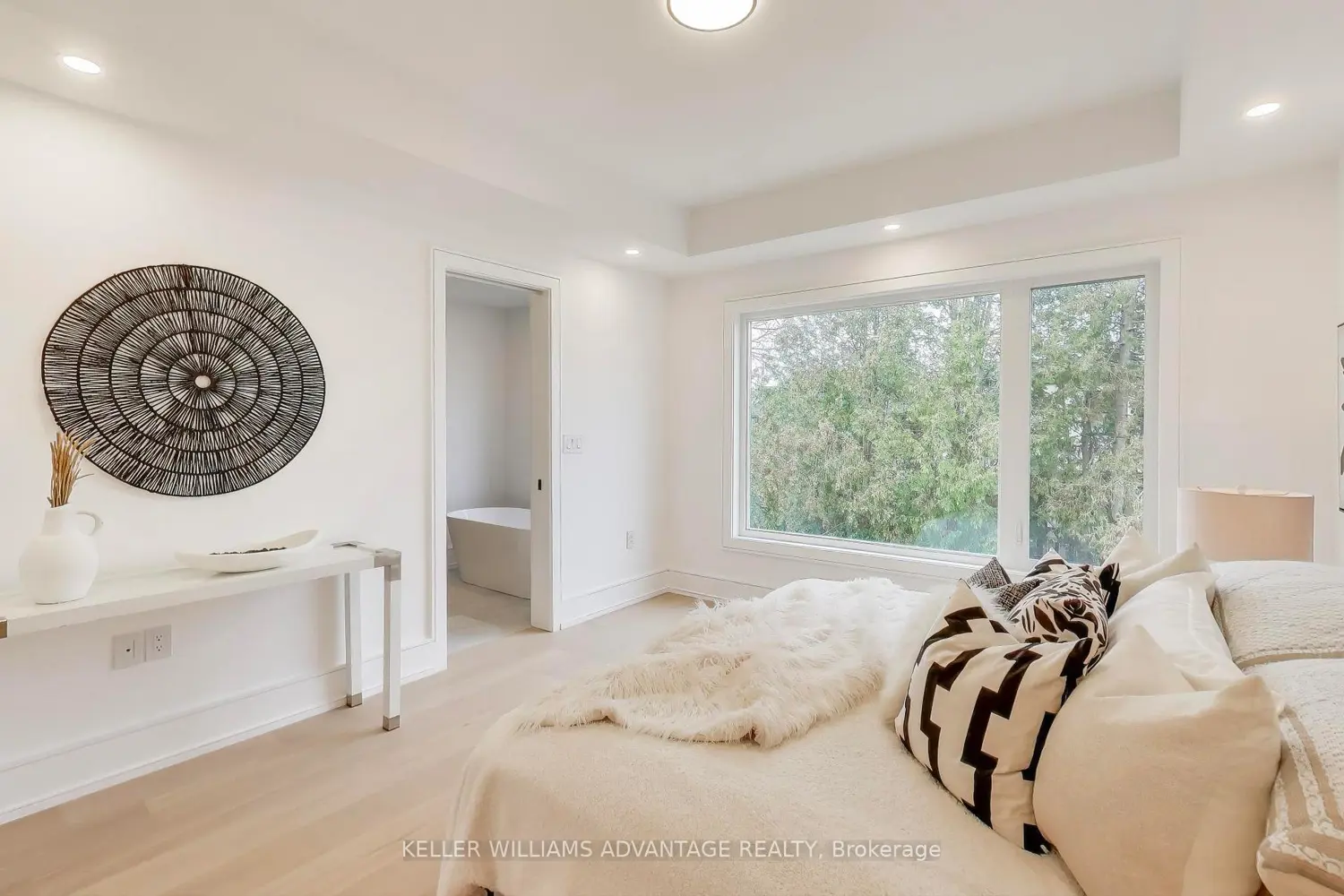 Additional image 10 of 102 Yardley Avenue