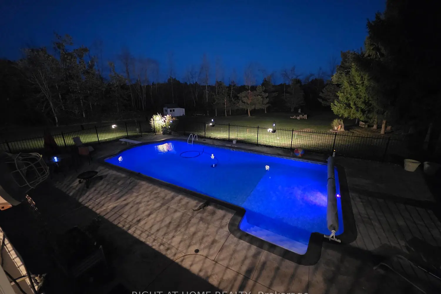 Additional image 18 of 599 Maniece Avenue