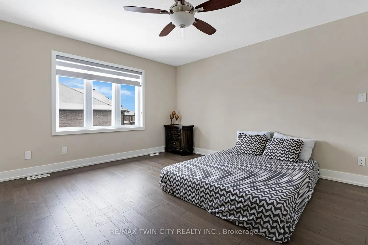 Additional image 11 of 900 Pondcliffe Drive