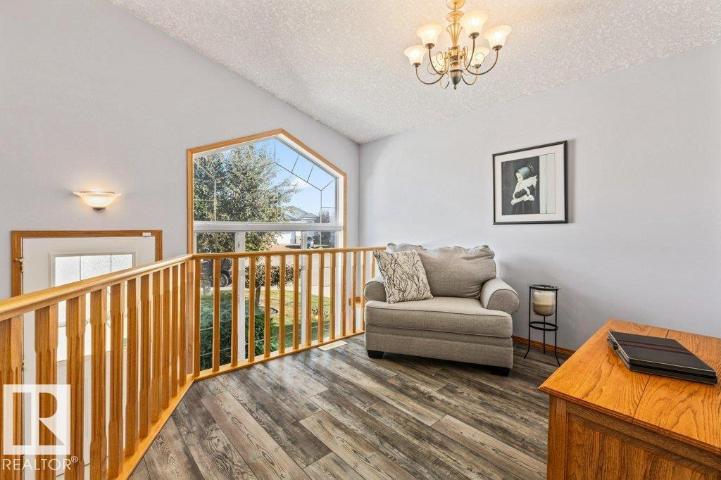 Additional image 5 of 2921 152 Avenue NW, Edmonton, AB, T5Y2Y4