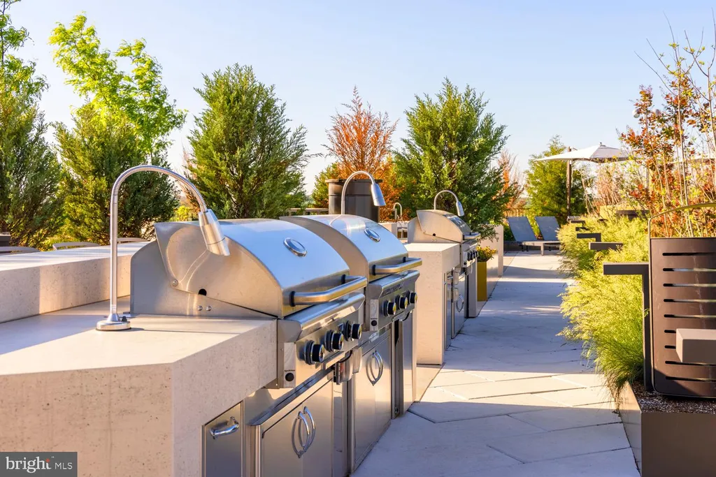 Additional image 19 of 1630 Columbia Road NW Unit 904, Washington, DC 20009