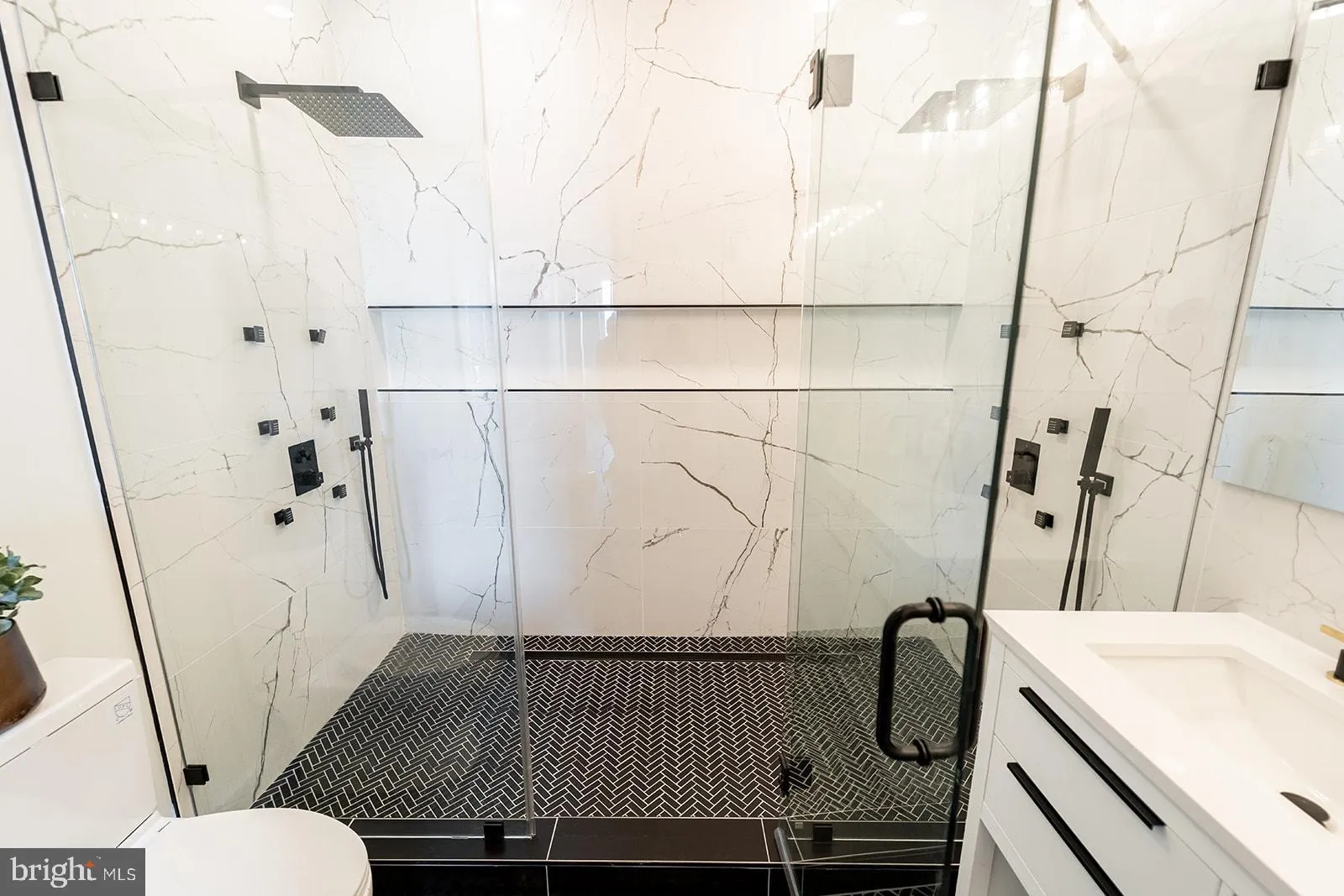 Additional image 112 of 1215 Holbrook Terrace NE Unit 2, Washington, DC 20002