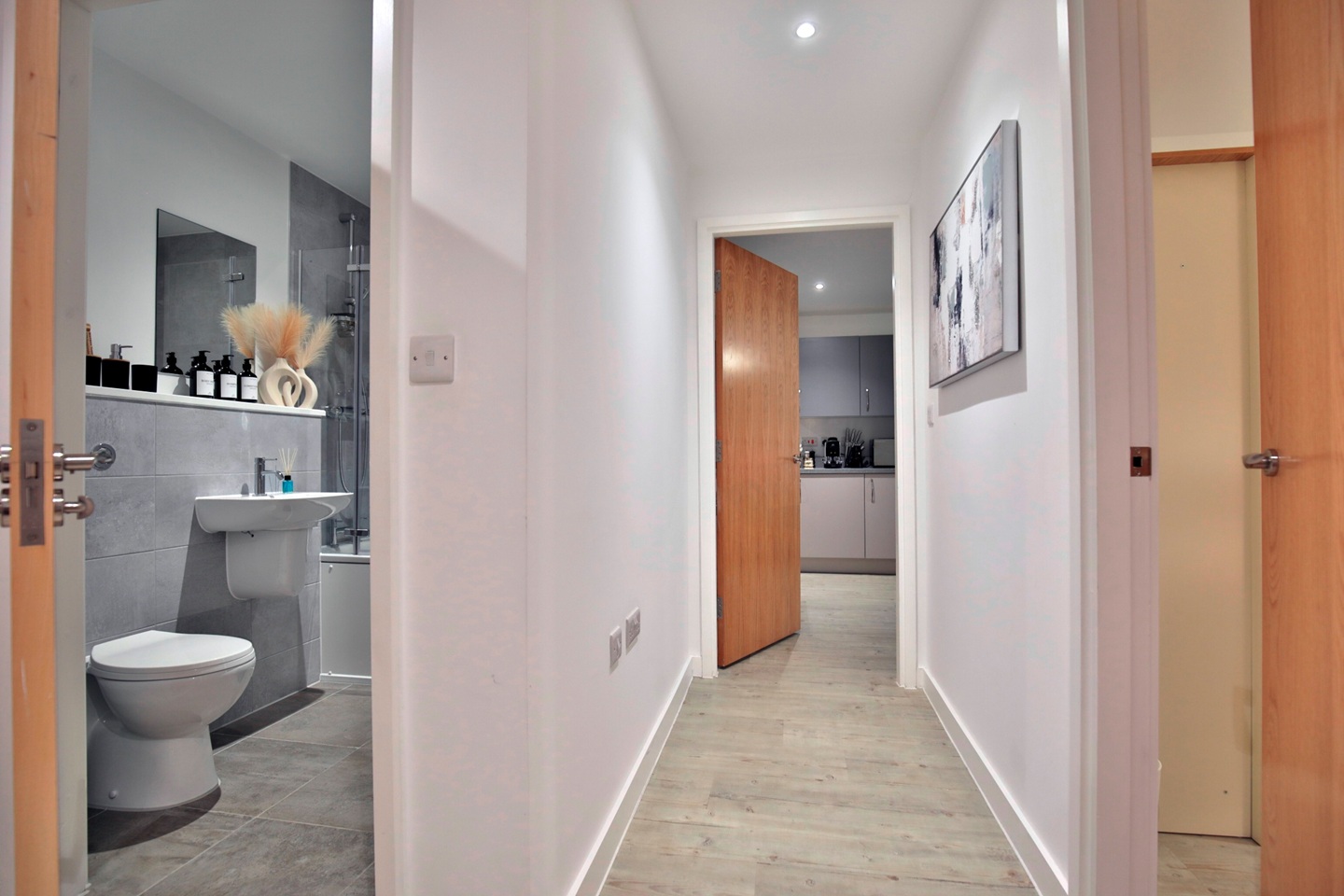 Additional image 18 of 2 Bed Flat, Furness Quay, M50, N1 7GU