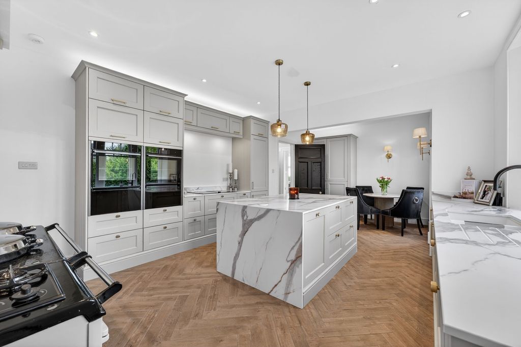 Additional image 3 of 6 bed detached house for saleBraeheads, 17 Maunsheugh Road, Fenwick KA3