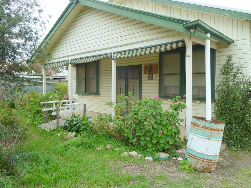 Primary image of 31 Watson Street, Charlton VIC 3525