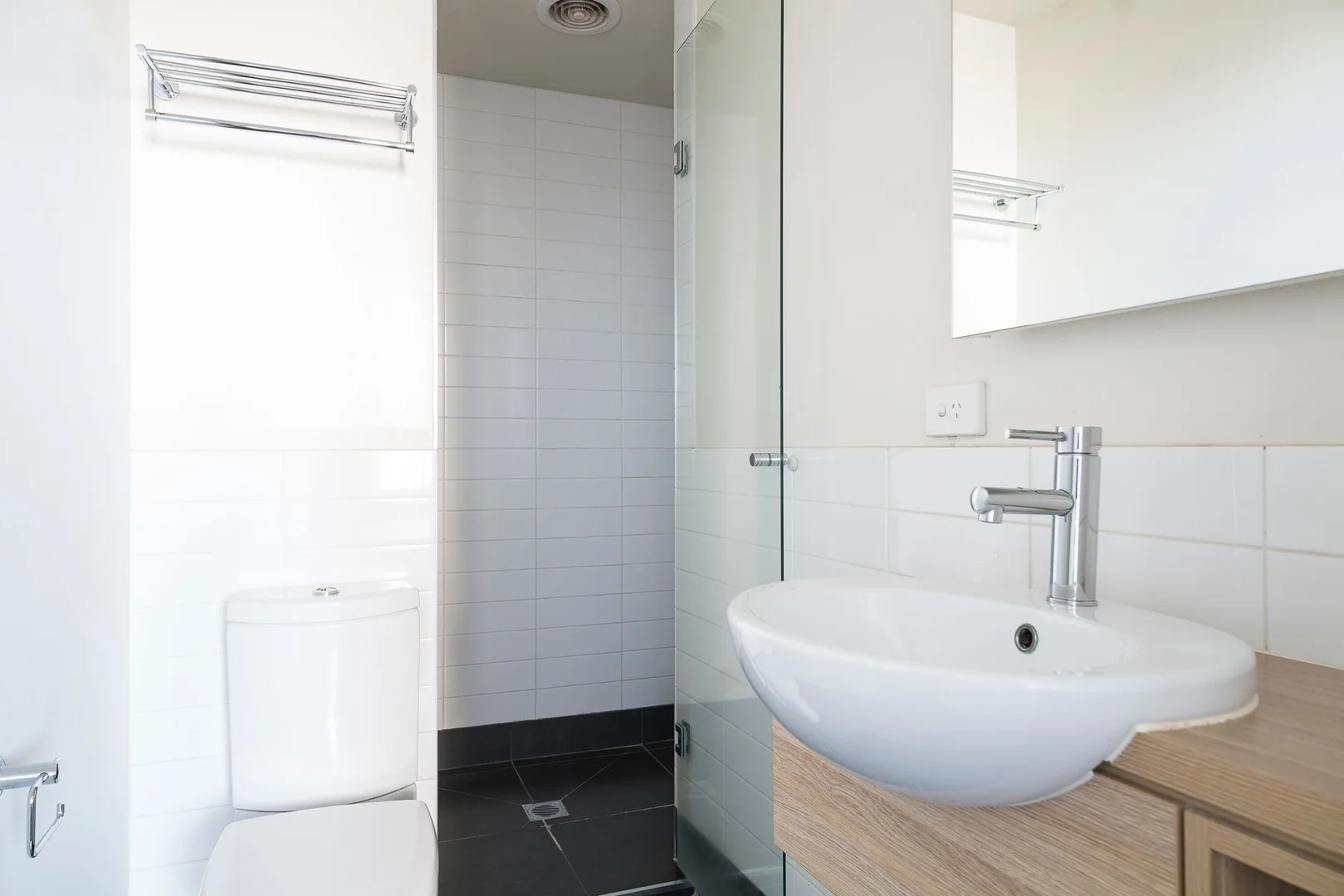 Additional image 8 of 1106/43 Therry Street, Melbourne VIC 3000