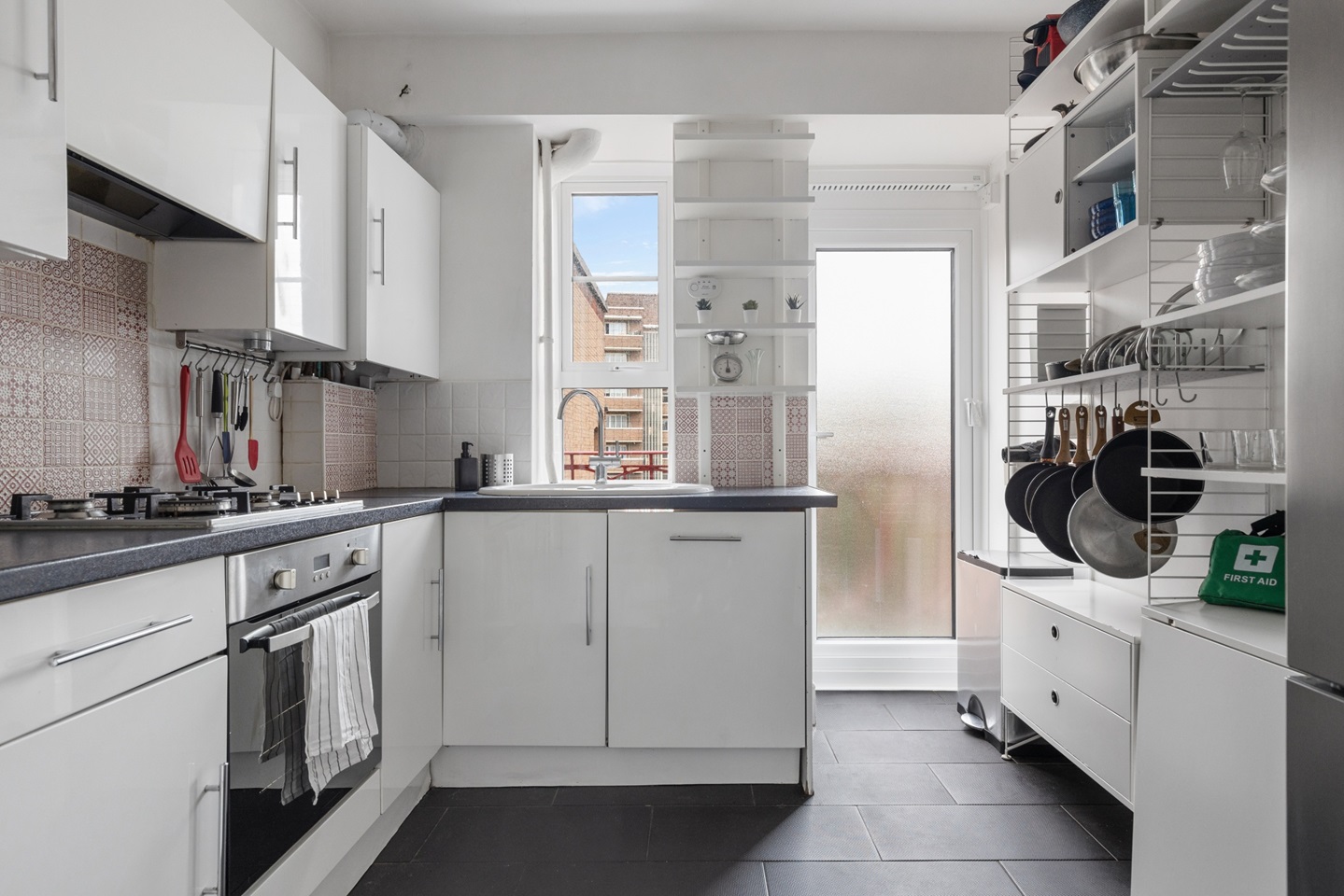 Additional image 12 of 3 Bed Flat, Whitechapel, E1, N1 7GU