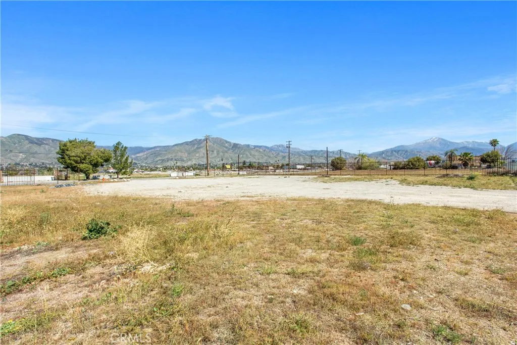 Additional image 13 of 27180 5th, Highland, CA 92346