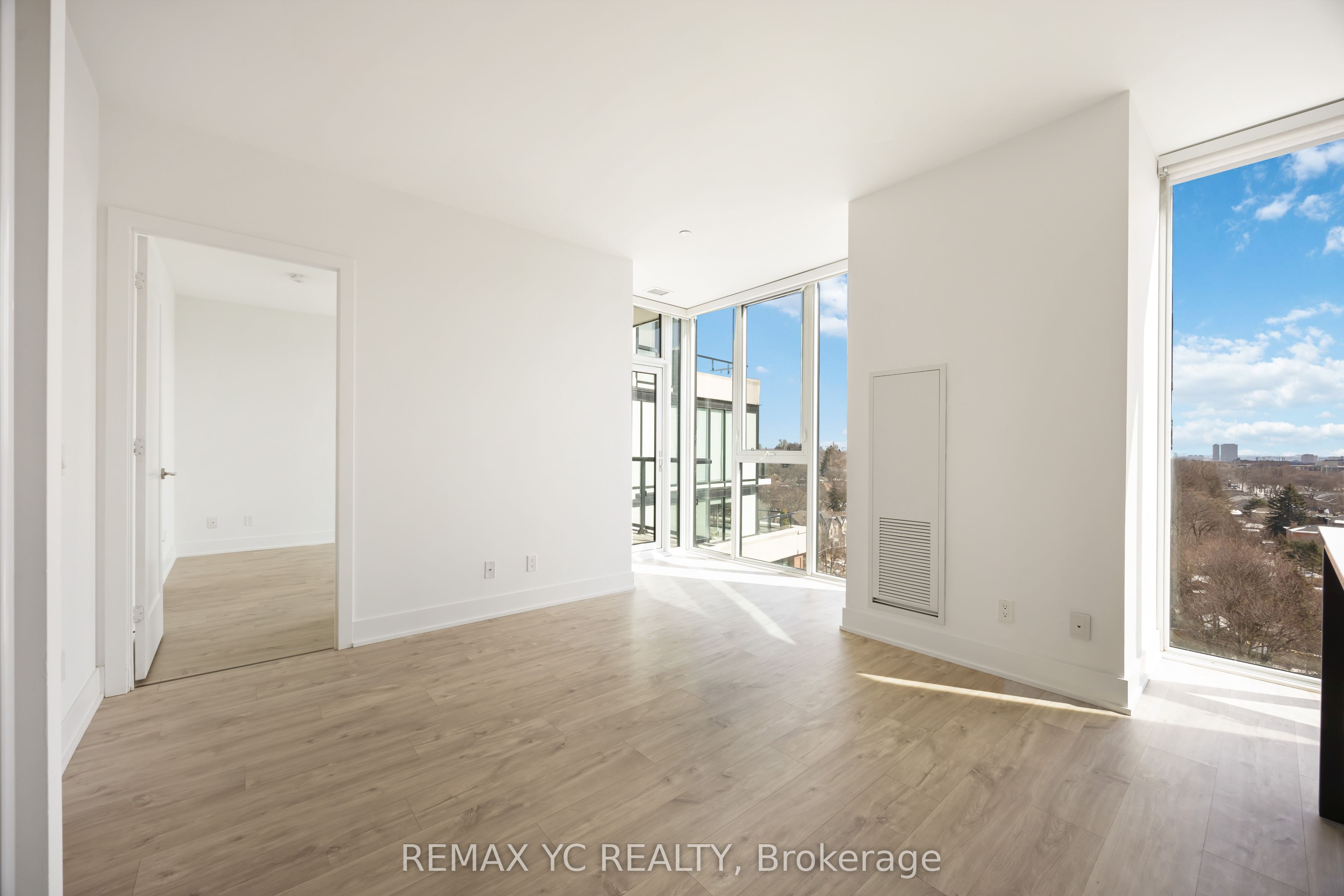Additional image 2 of 801-1 Belsize Drive, Toronto, ON, M4S 0B9