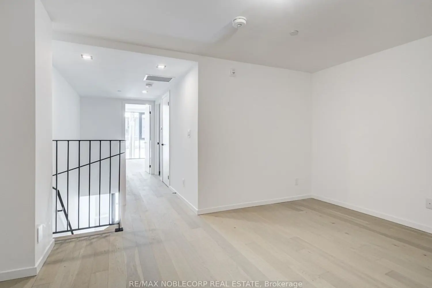 Additional image 13 of 45 Dovercourt Road 102