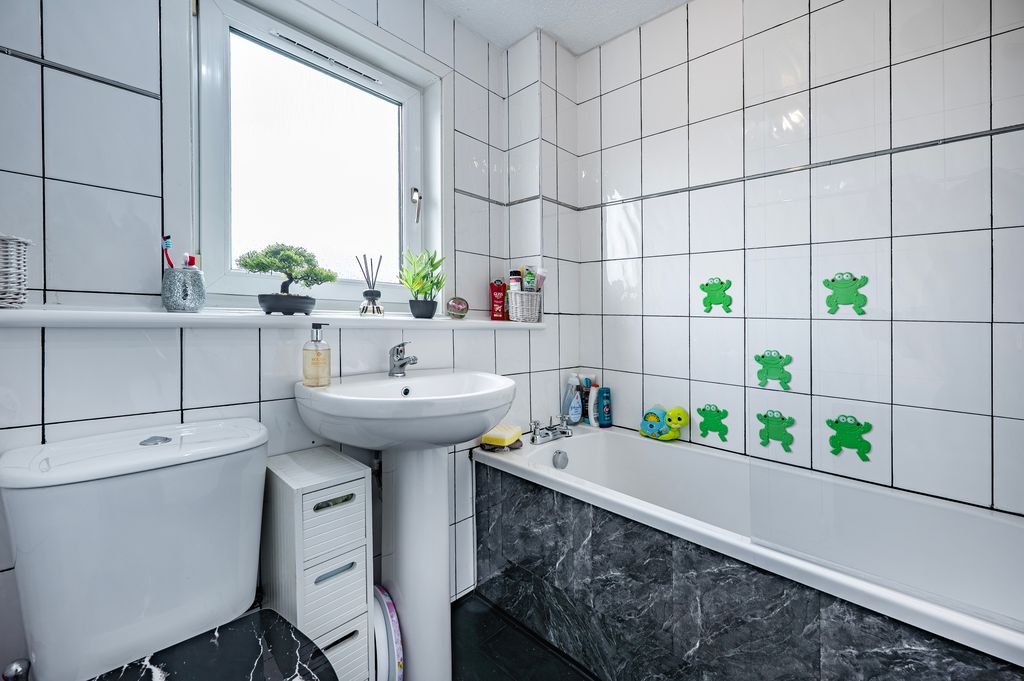Additional image 25 of 3 bed semi-detached house for saleBruntsfield Avenue, Darnley, Glasgow G53