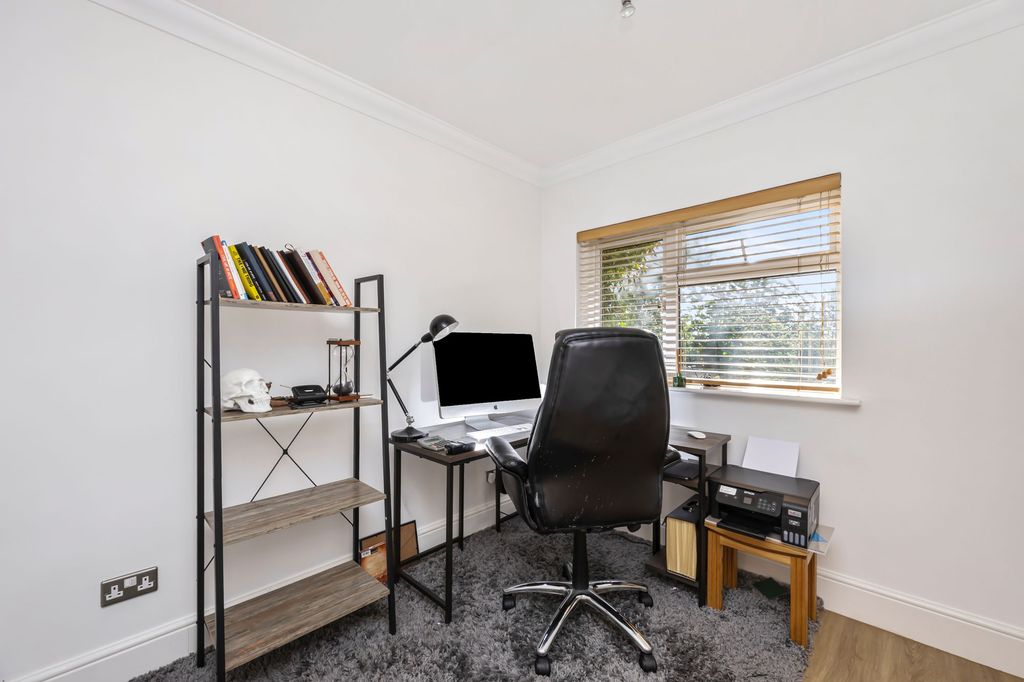 Additional image 12 of 4 bed detached house for saleBenett Drive, Hove BN3