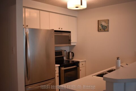 Additional image 8 of 705-10 Yonge Street, Toronto, ON, M5J 1R4
