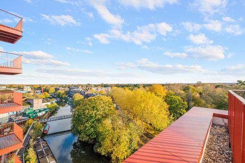 Hollandbury House, The Brentford Project, Brentford TW8