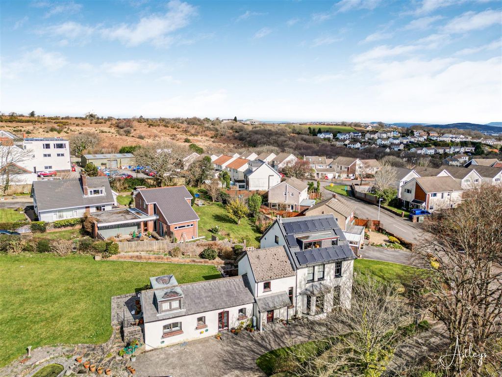 6 bed detached house for saleOwls Lodge Lane, Mayals, Swansea SA3