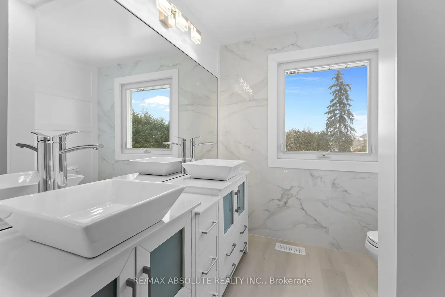 Additional image 11 of 1444 Normandy Crescent