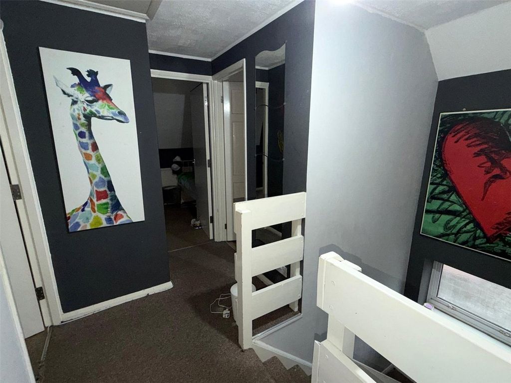 Additional image 15 of 5 bed semi-detached house for saleQueens Park Parade, Northampton, Northamptonshire NN2
