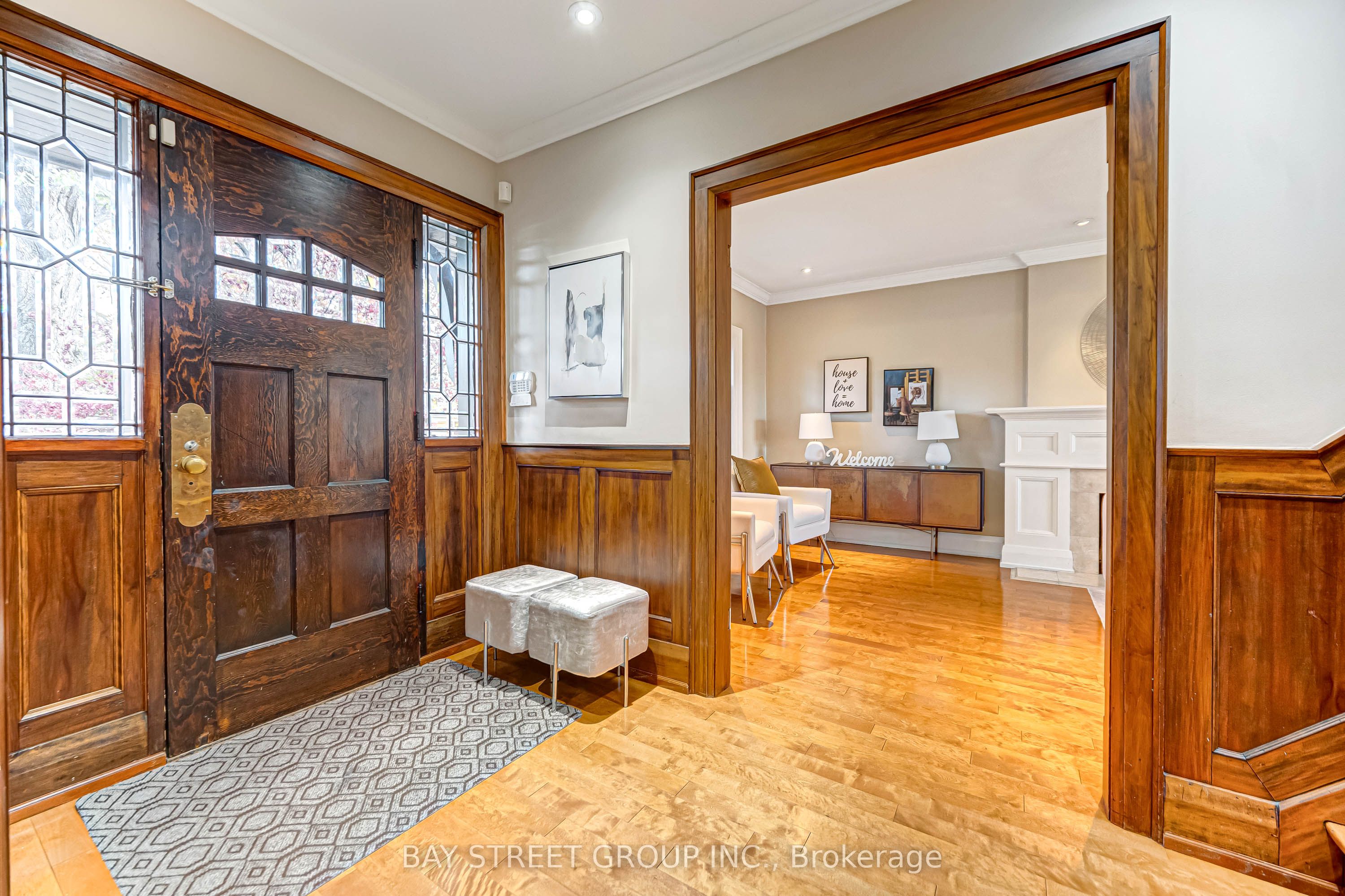 Additional image 4 of 136 Humbercrest Boulevard, Toronto, ON, M6S 4L3
