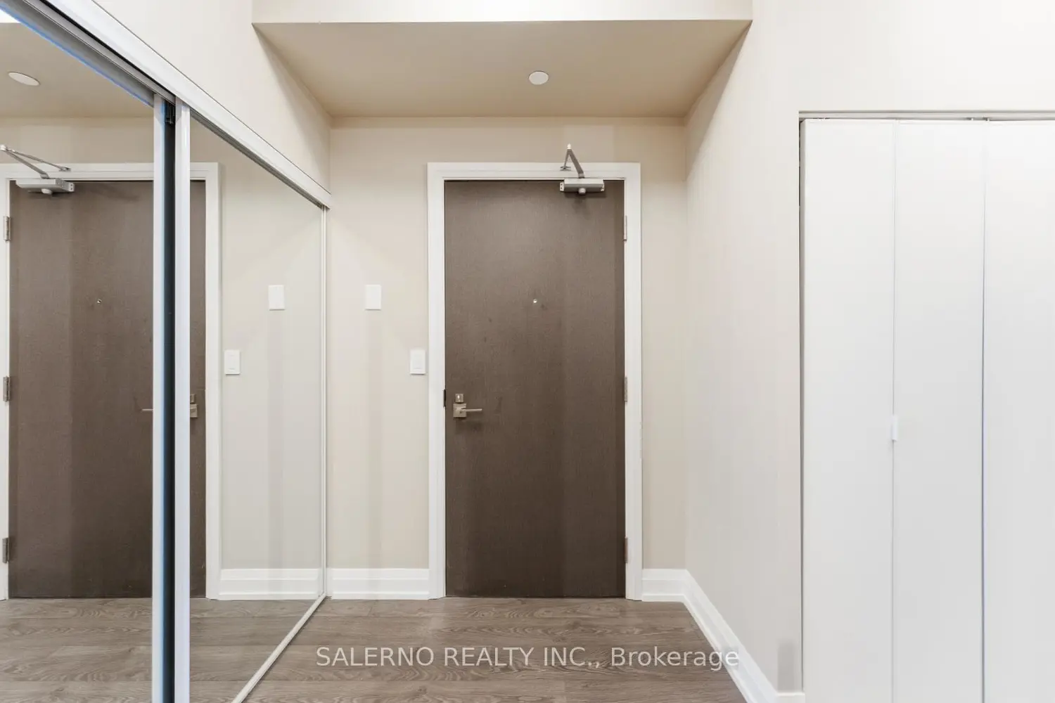 3600 Highway 7 2612 photo 2
