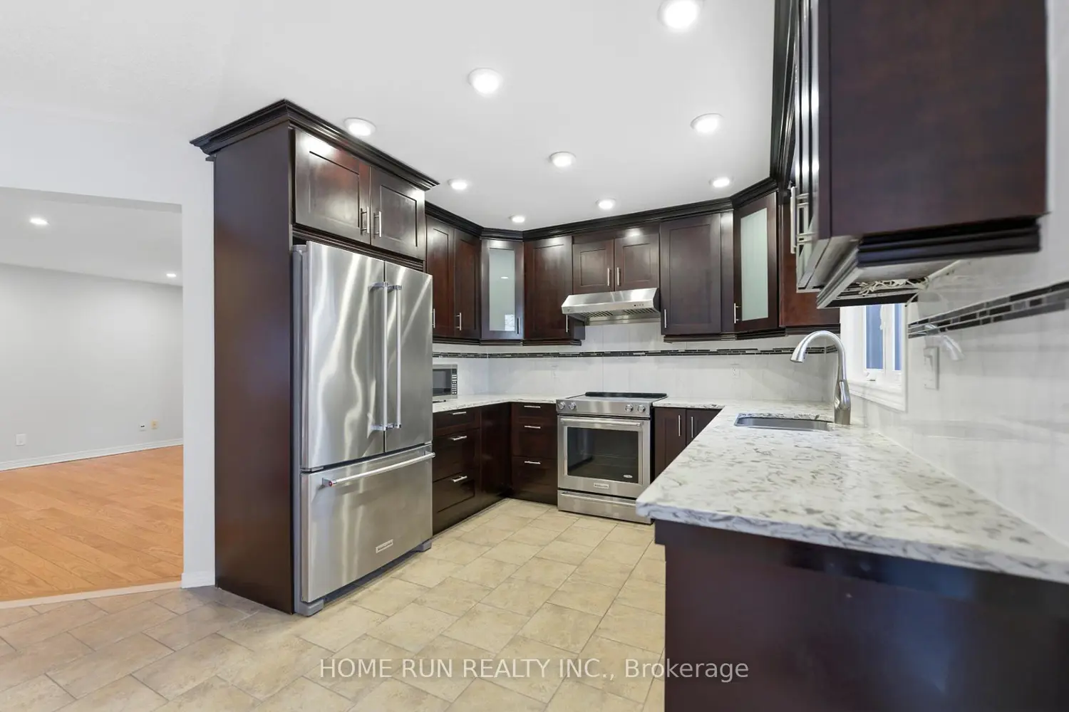 Additional image 5 of 35 Weslock Way