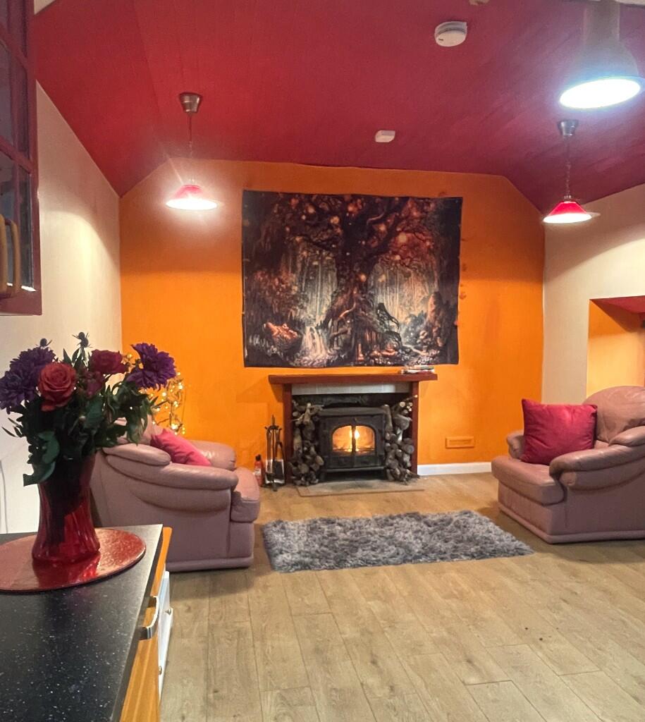 Additional image 19 of AB43