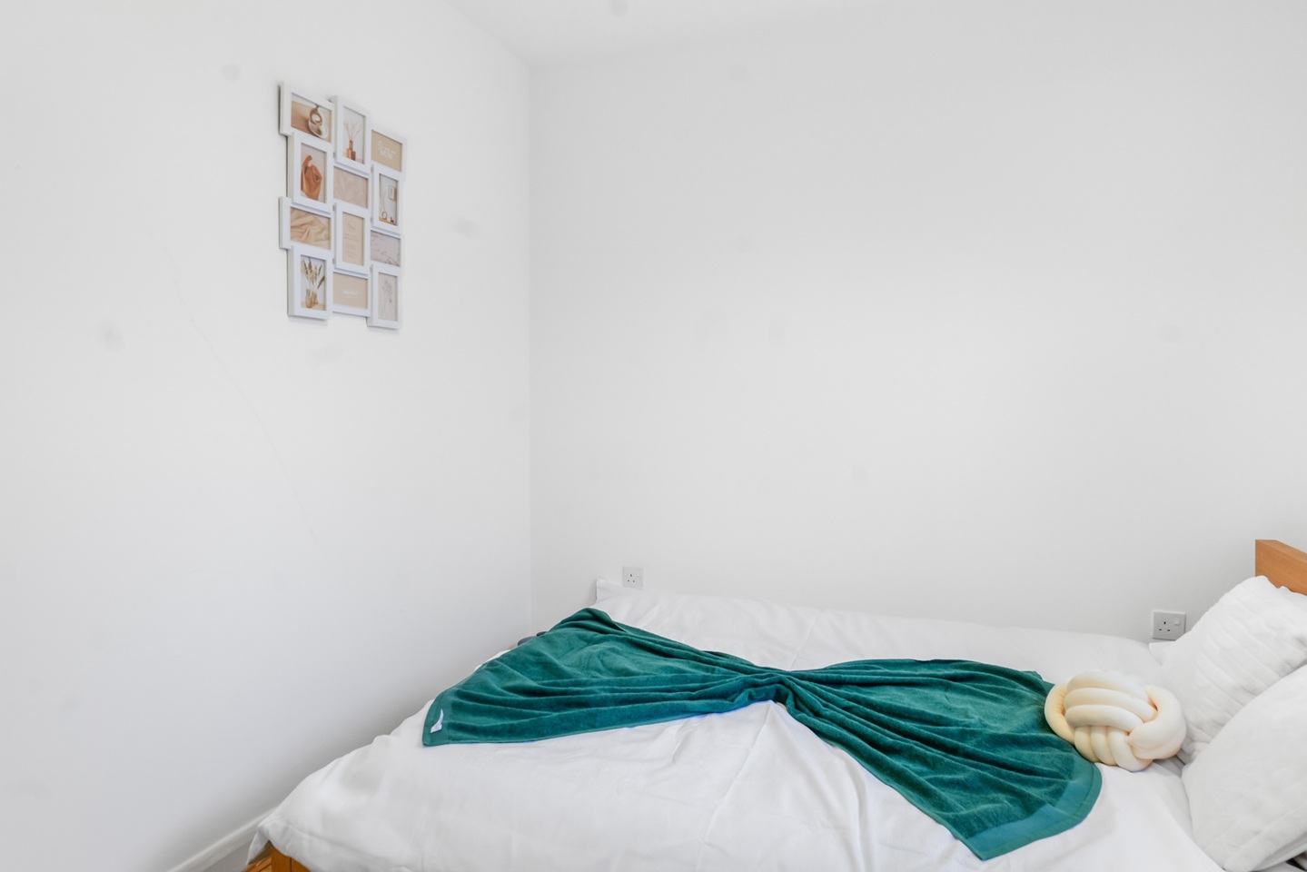 Additional image 7 of 2 Bed Flat, Denmark Road, M15, M15 6AZ