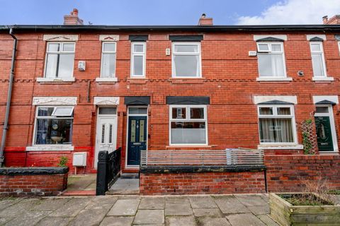 Roseneath Avenue, Manchester M19