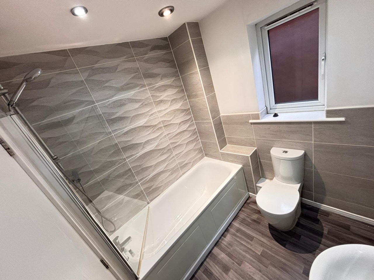 Additional image 10 of 2 Bed Semi-Detached House, Bugle Close, M7, N1 7GU