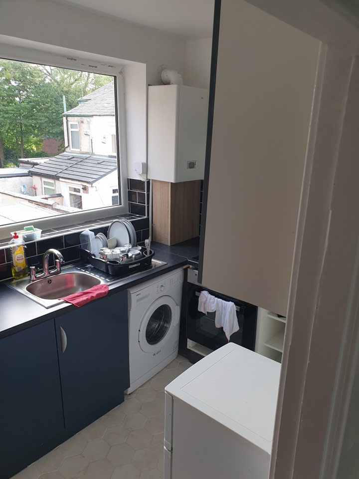 Additional image 3 of Room in a Shared House, Rochdale Road, M9, N1 7GU