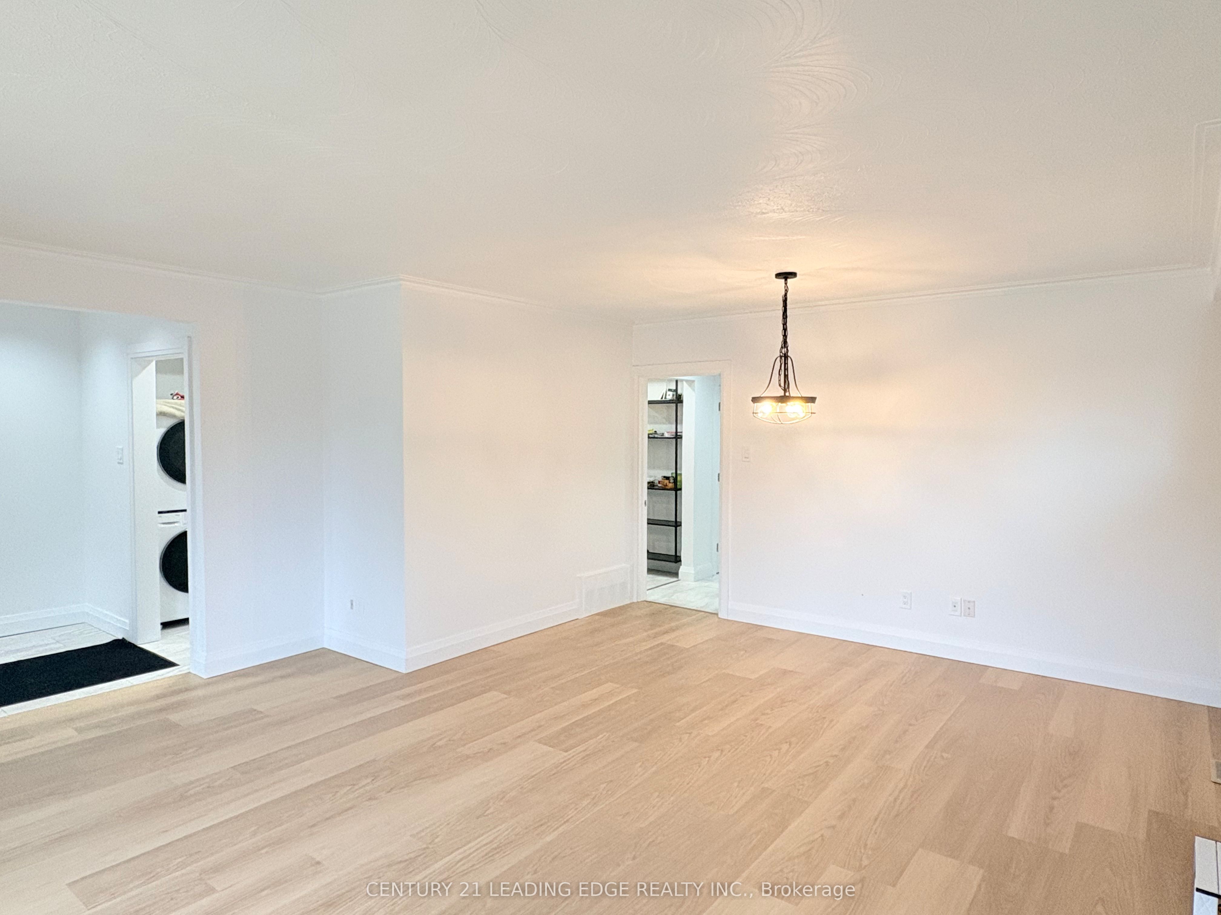 Additional image 4 of Main-98 Benshire Drive, Toronto, ON, M1H 1M5