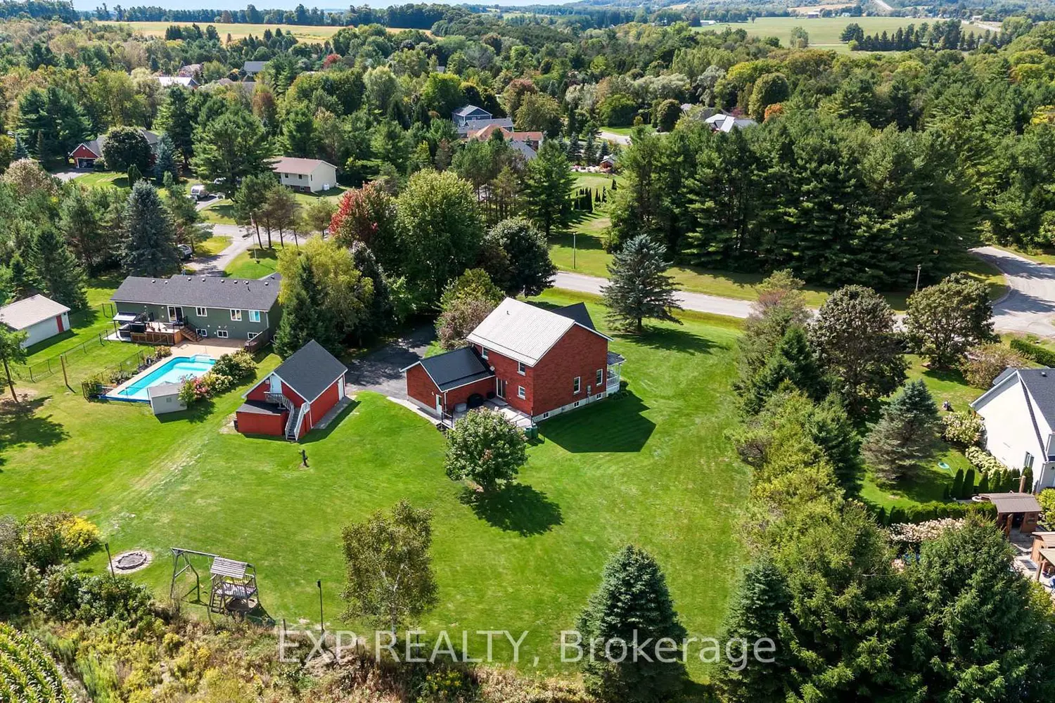 Additional image 19 of 3863 Larose Crescent