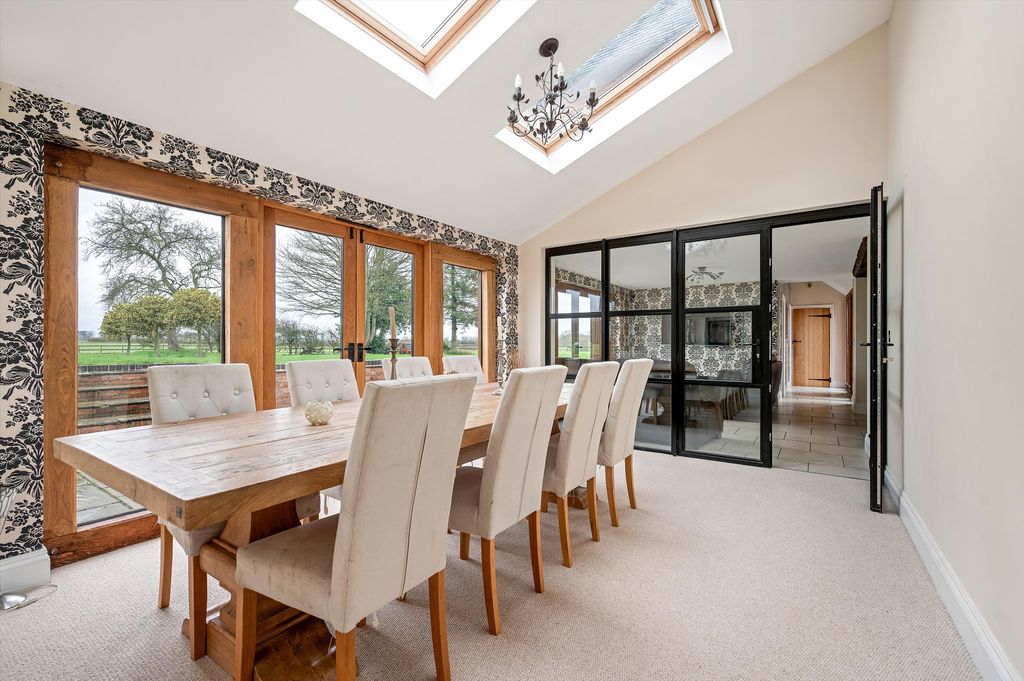Additional image 9 of 6 bed detached house for saleGrange Road, Knightley, Stafford, Staffordshire ST20