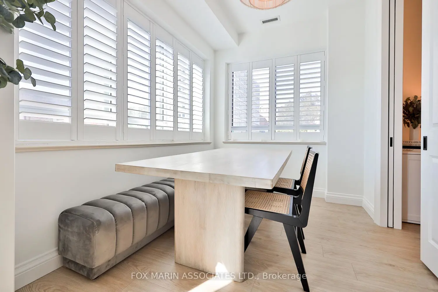 Additional image 5 of 1231 Yonge Street 301
