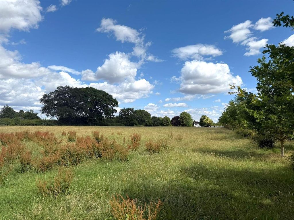Land for saleTaynton, Gloucester GL19 photo 3