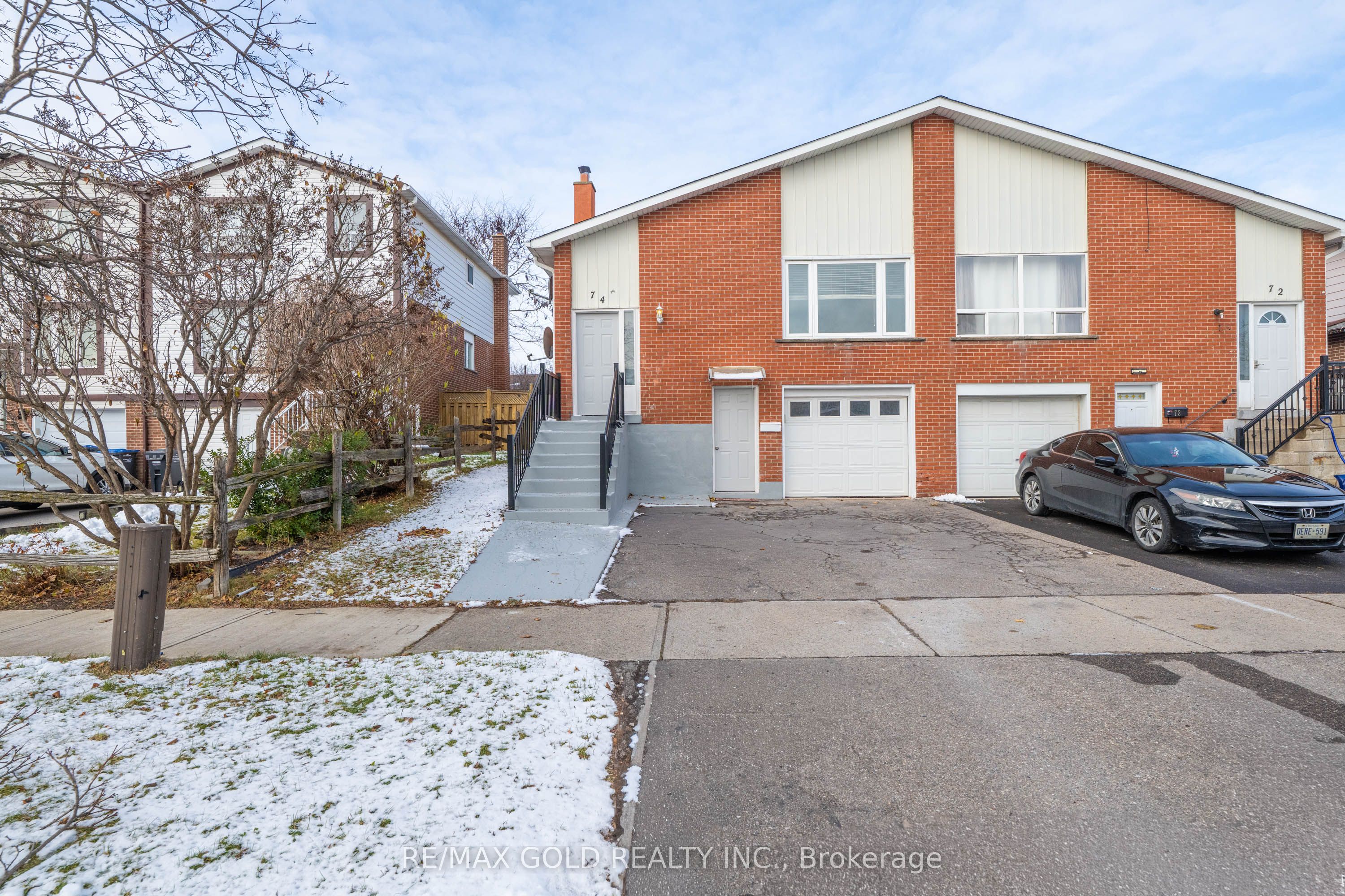 Additional image 2 of 74 Radford Drive, Brampton, ON, L6V 2Y9