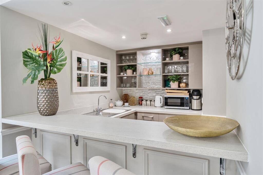 Additional image 8 of St. Nicholas Lodge, Kings Norton, Birmingham, West Midlands