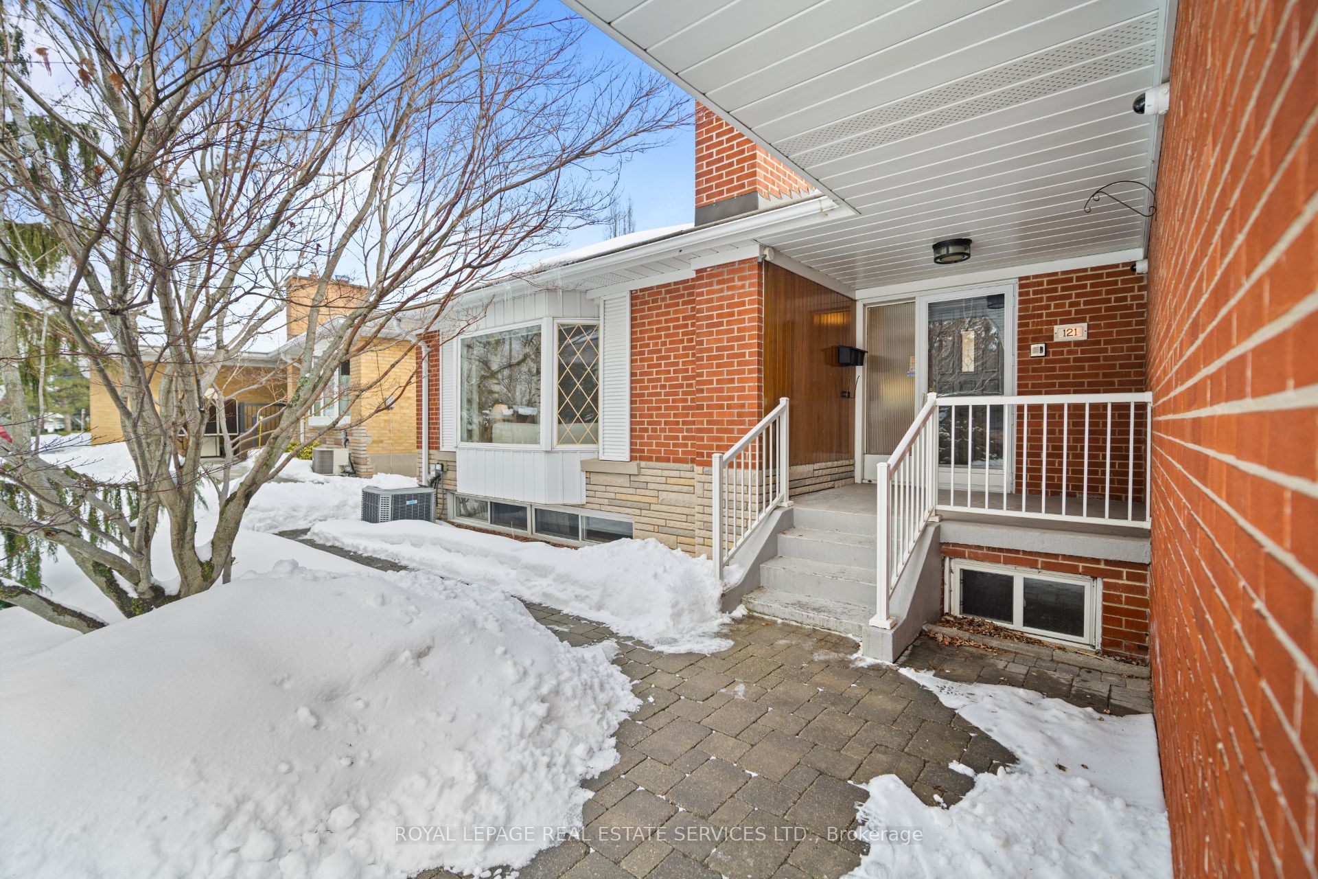 Additional image 3 of 121 Elvaston Drive, Toronto, ON, M4A 1N8