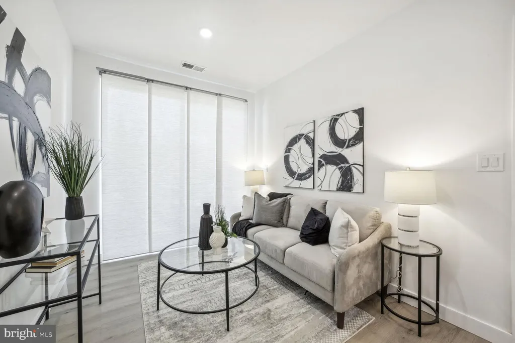 Additional image 2 of 2495 Alabama Avenue SE Unit 303, Washington, DC 20020