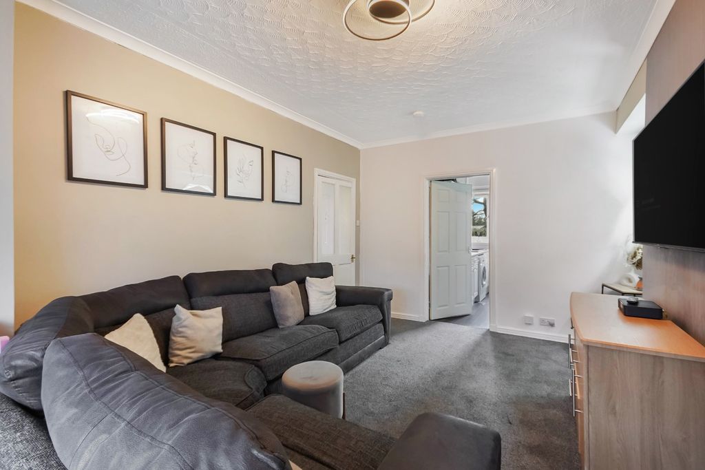 Additional image 4 of 2 bed flat for saleLeven Road, Coatbridge ML5