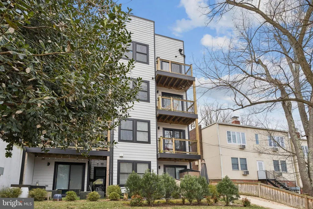 Additional image 35 of 4017 Davis Place NW Unit 7, Washington, DC 20007