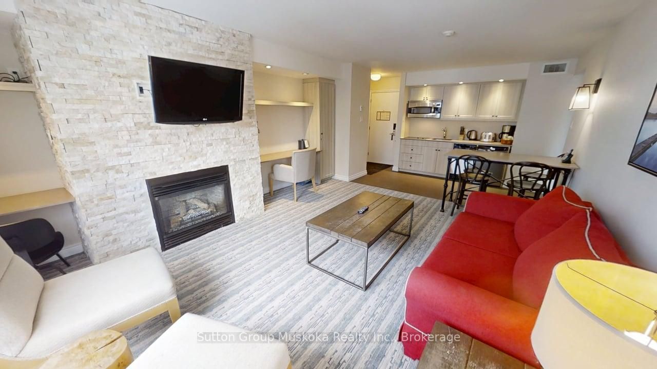 52-305-1235 Deerhurst Drive, Huntsville, ON, P1H 2E8