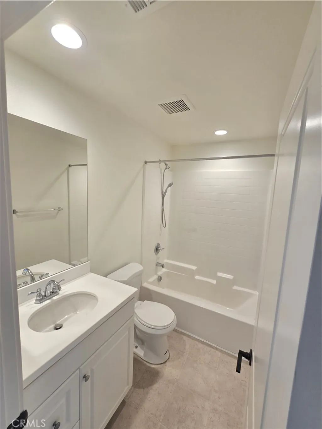 Additional image 10 of 879 Iris Way Unit A, Azusa, CA 91702