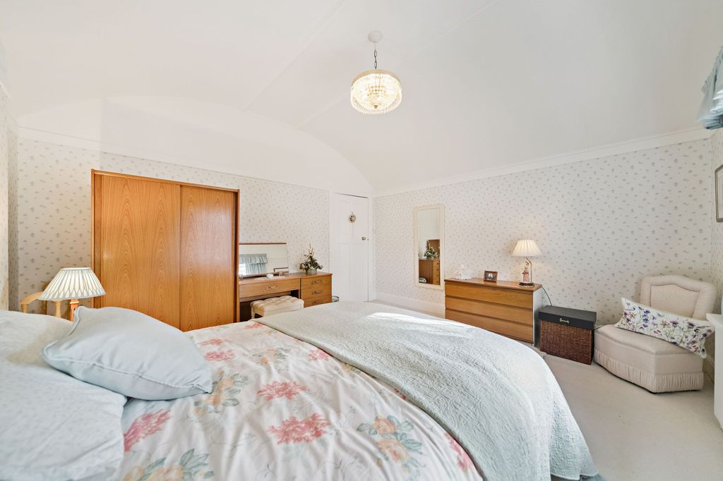 Additional image 29 of 5 bed detached house for saleRoddinghead Road, Whitecraigs G46