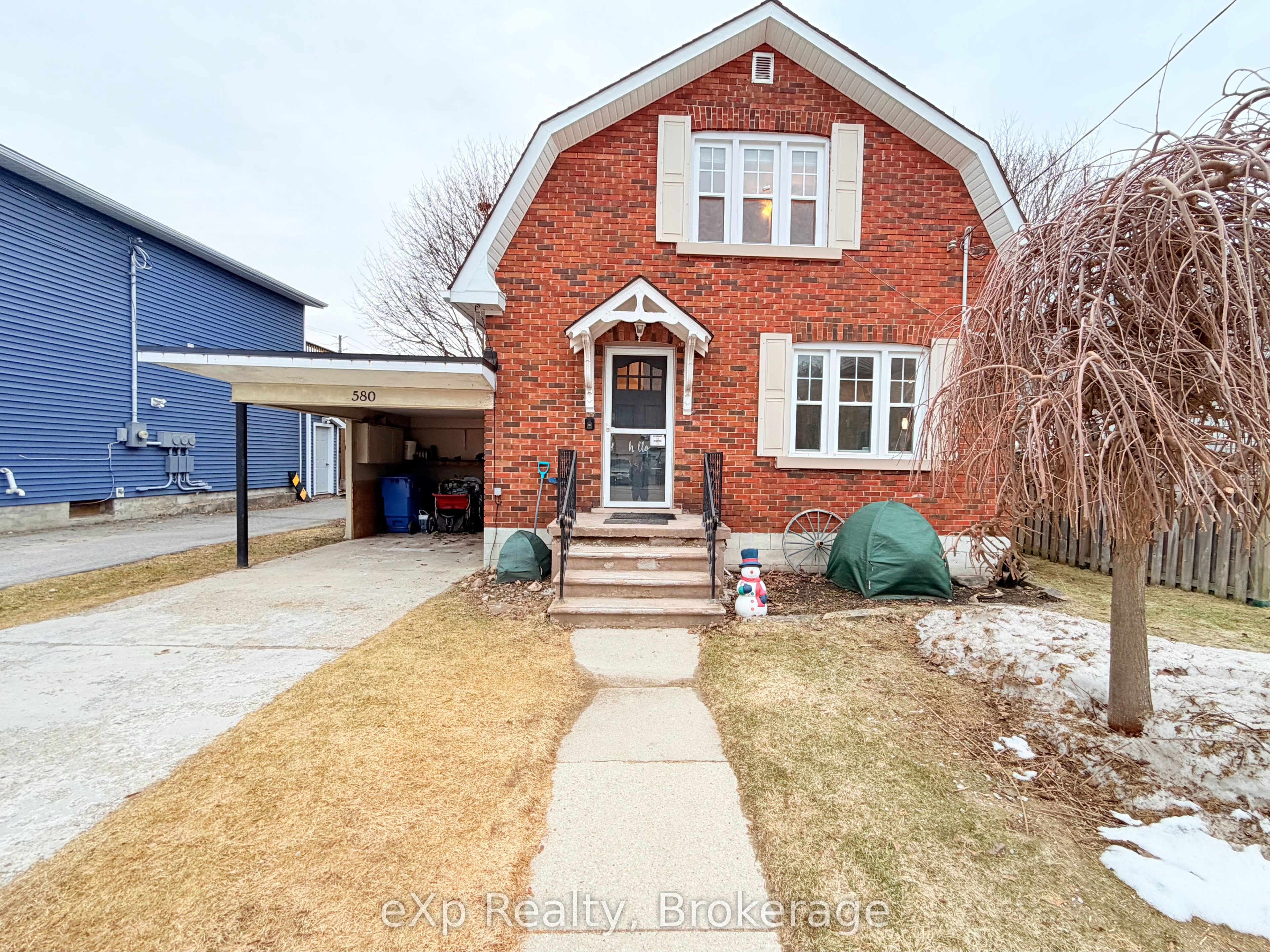 580 11th Avenue, Hanover, ON, N4N 2S6