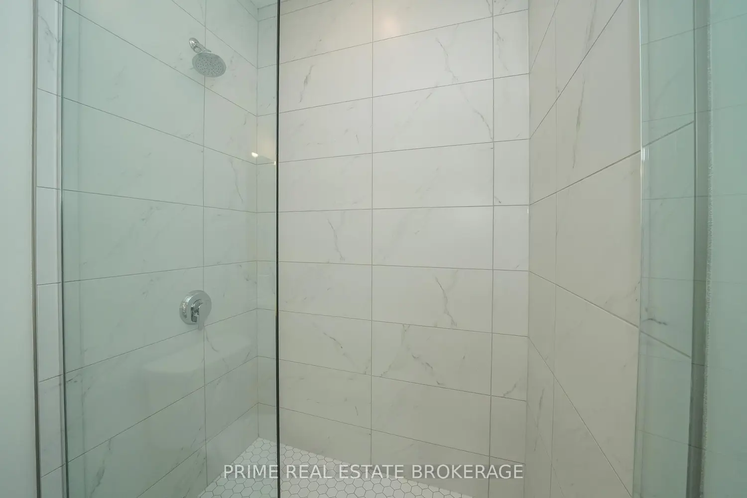 Additional image 12 of 62 Compass Trail 23