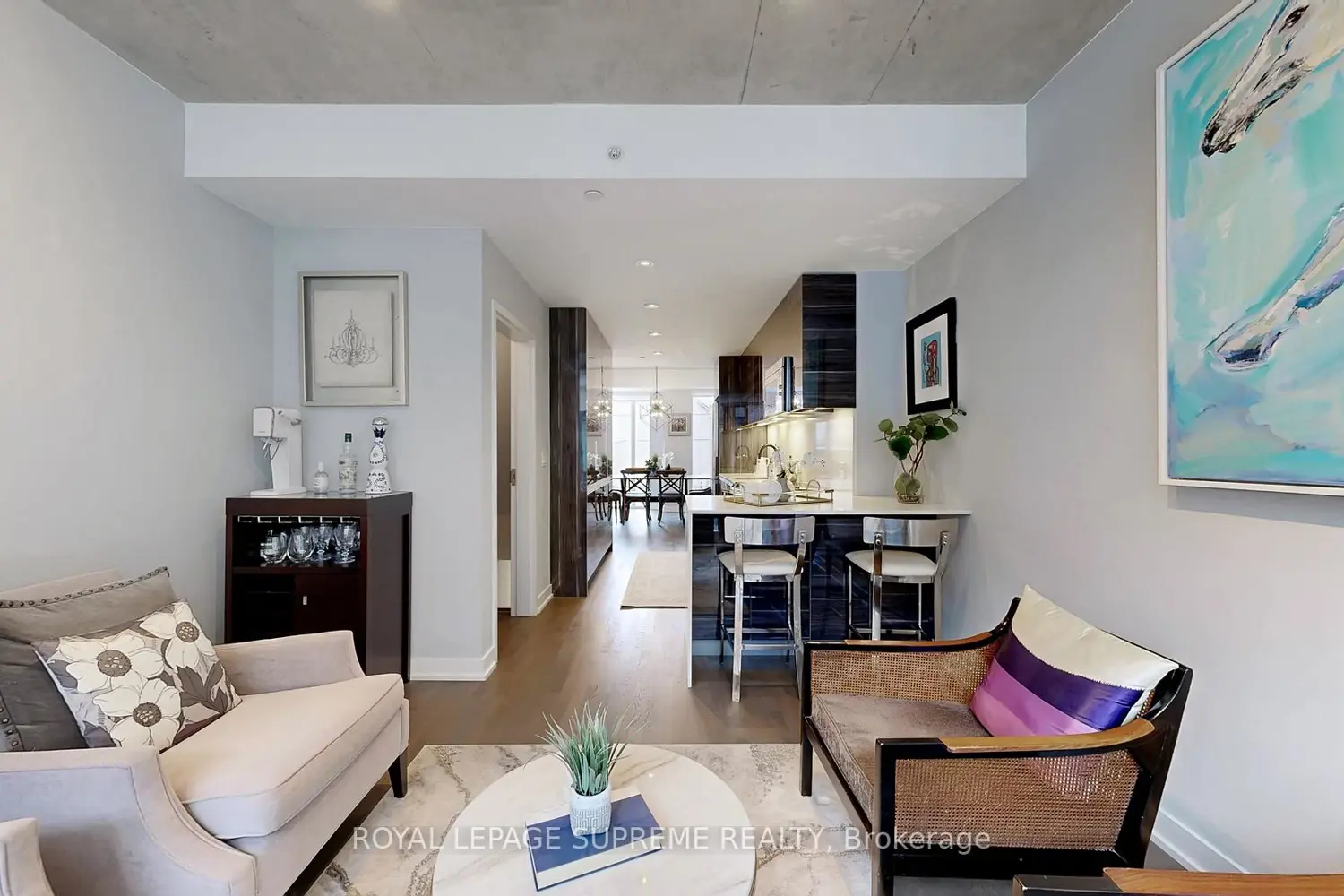 Additional image 7 of 1246 Dundas Street