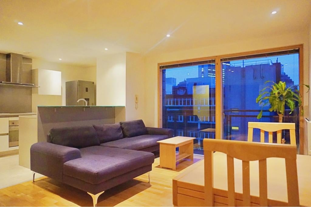 Room in a Shared Flat, Church St, M4, N1 7GU